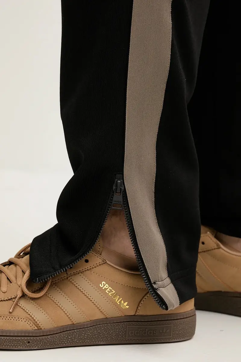 pantaloni tuta uomo colore nero con applicazione 50551351 miniatura 5