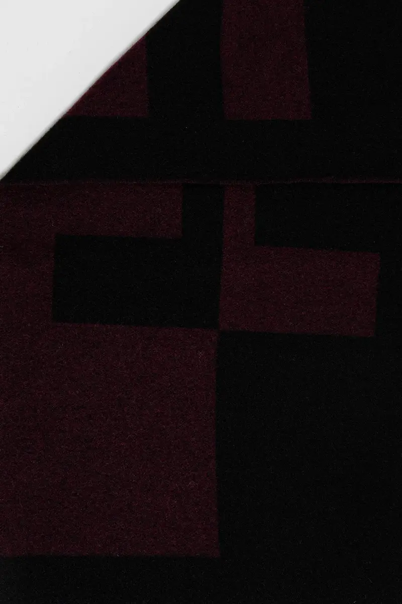 scialle con lana colore nero 50524767 Granata miniatura 2