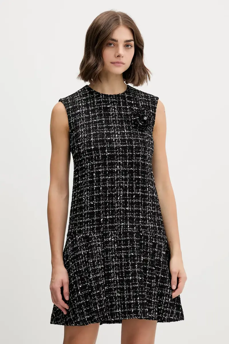 vestito in lana colore nero 50547635