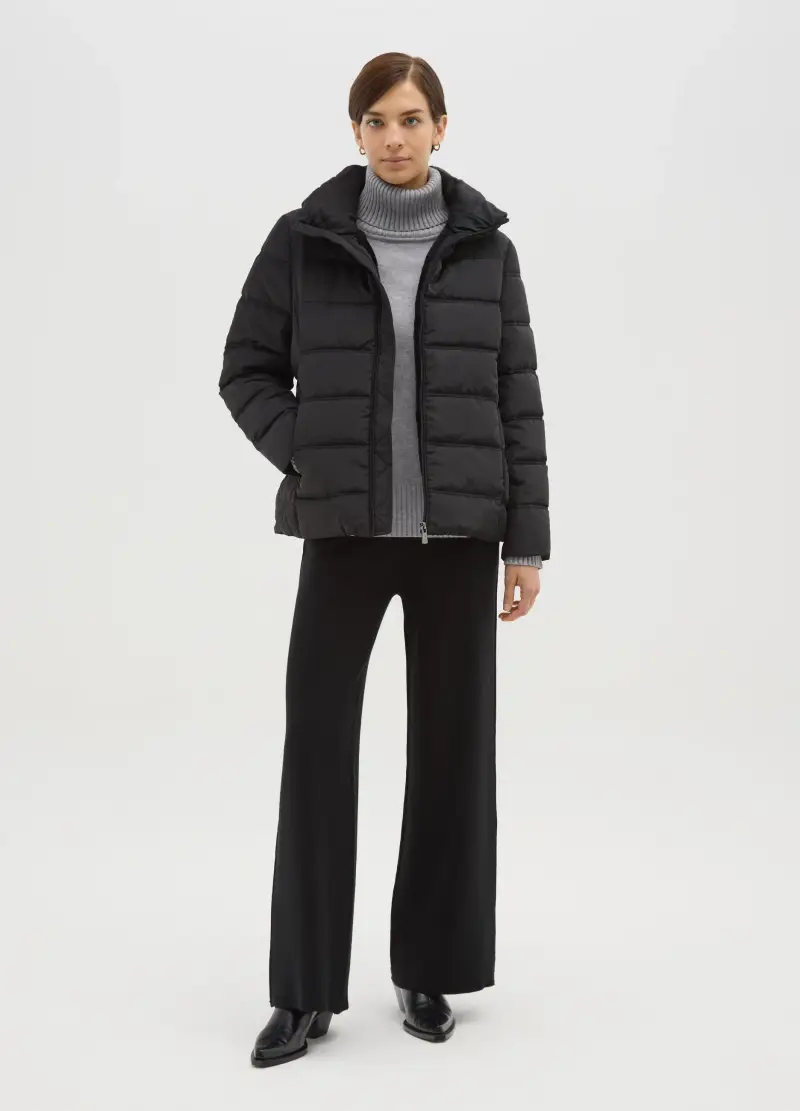 Giubbotto Nero Regular Fit Imbottito Con Zip E Tasche Laterali, Donna, Nero