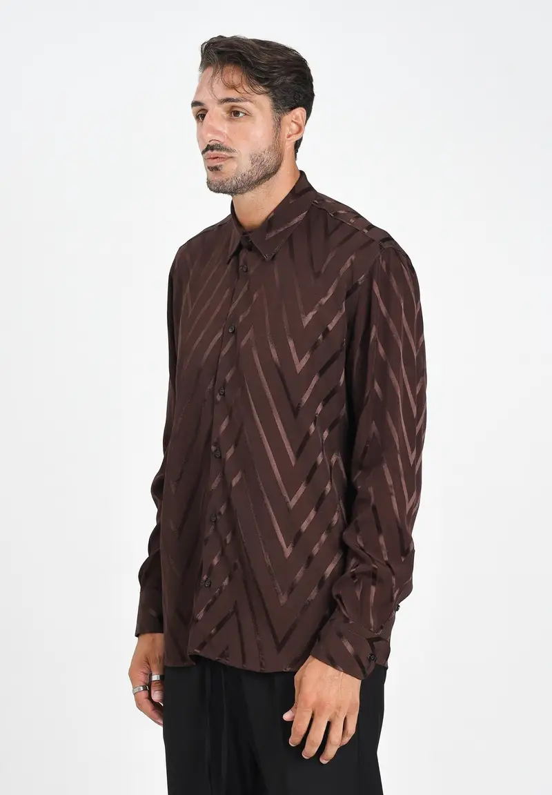 I'M BRIAN Camicia a manica lunga marrone da uomo con fantasia zig-zag
