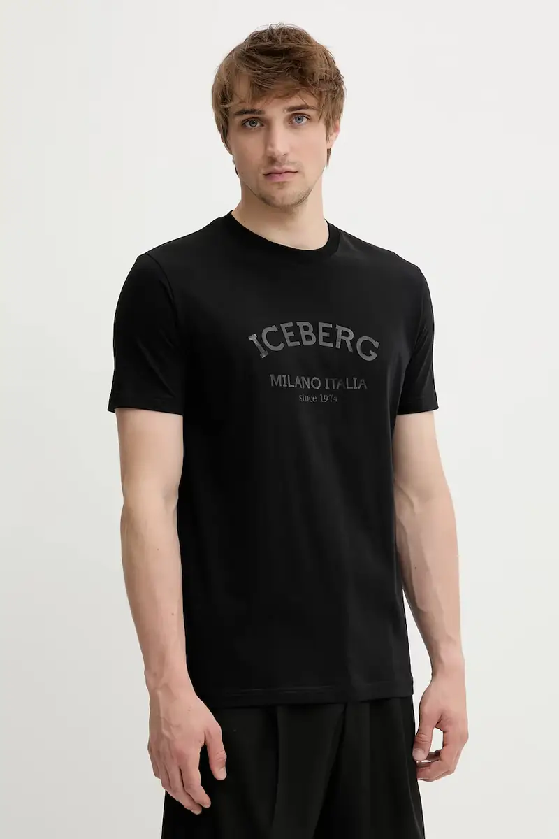 t-shirt in cotone colore nero