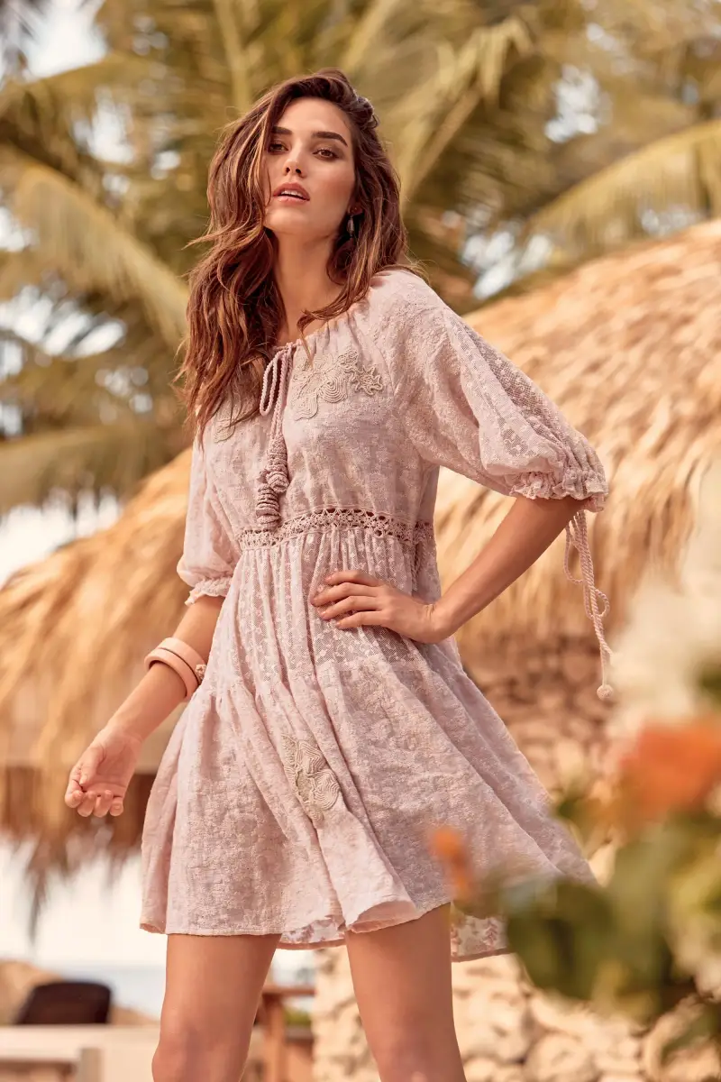 ABITO CON RICAMI ARTIGIANALI GIADA | Colore Rosa |