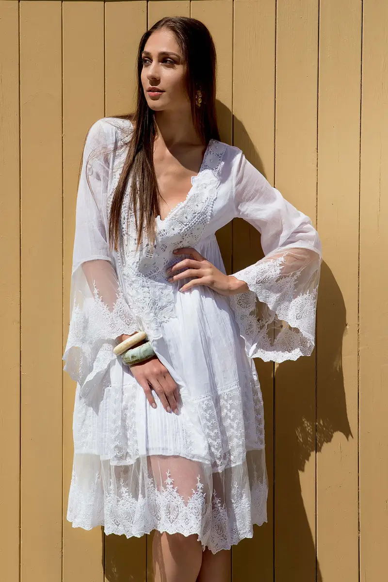 ABITO IN PIZZO MACRAMÈ ROSA | Colore Bianco |