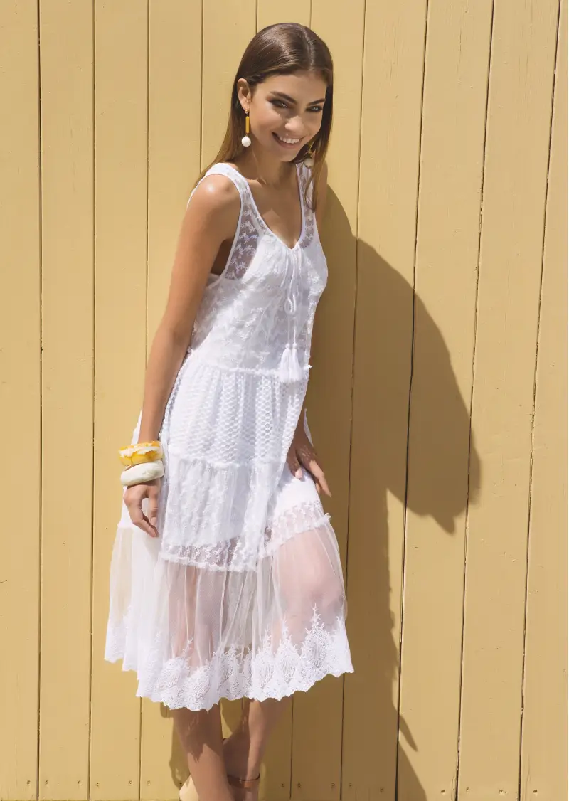 ABITO INSERTI PIZZO | Colore Bianco |