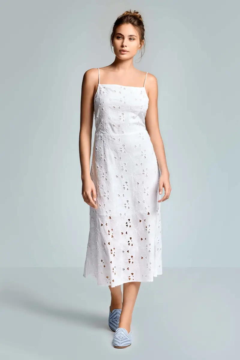 ABITO LUNGO IN PIZZO PREGIATO VANIA | Colore Bianco |