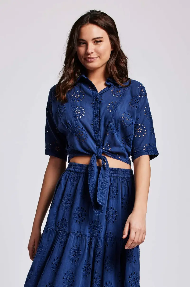 CAMICIA IN PIZZO SANGALLO DORA | Colore Navy Blu |