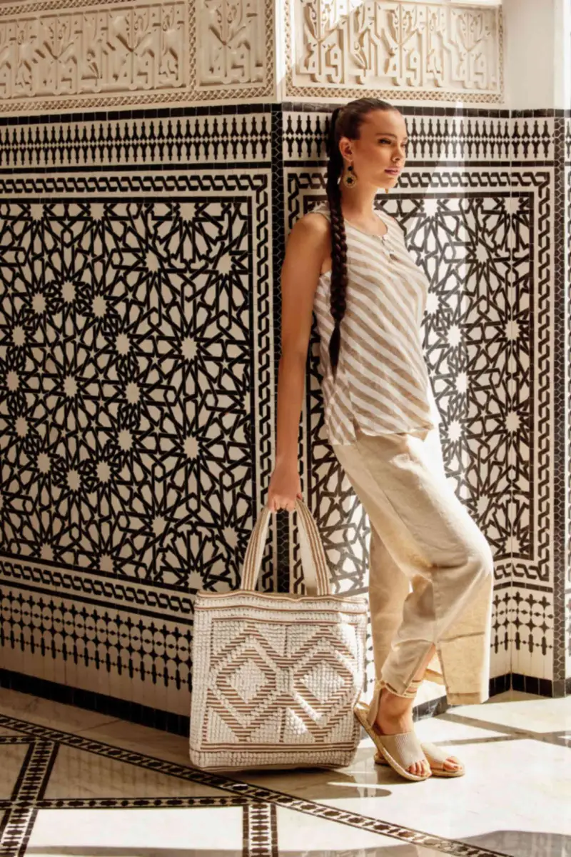 TOP SMANICATO IN LINO CLARA | Colore Sabbia |