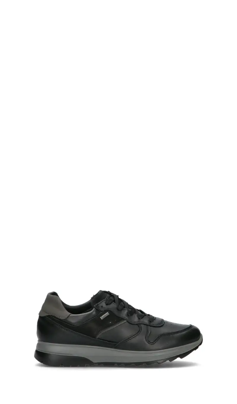 Sneaker uomo nera in gore-tex Vario
