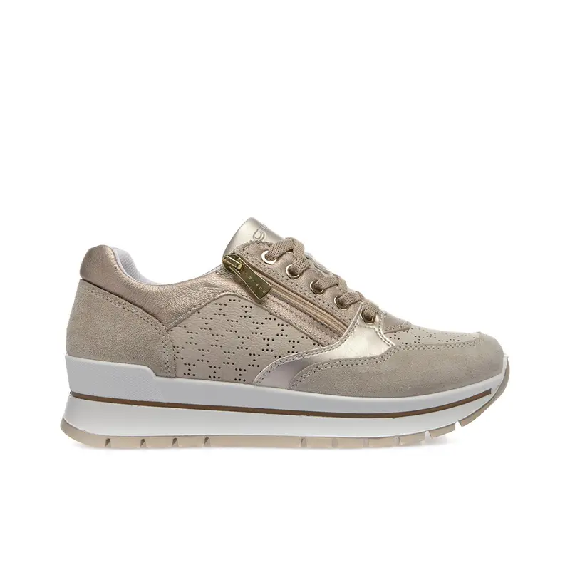 Sneakers beige da donna in pelle con suola platform