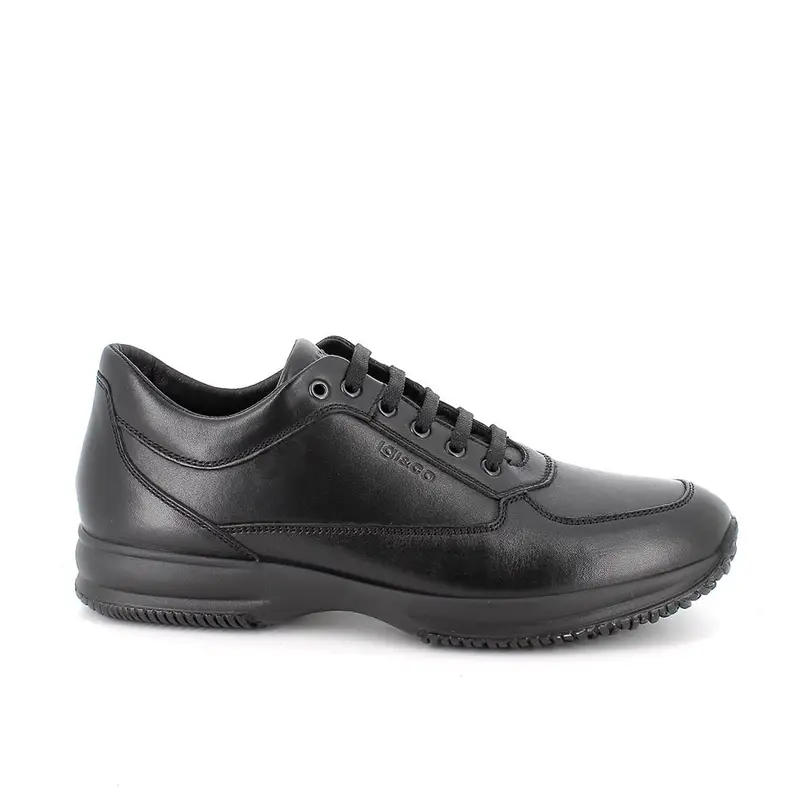 Sneakers da uomo nero con lacci