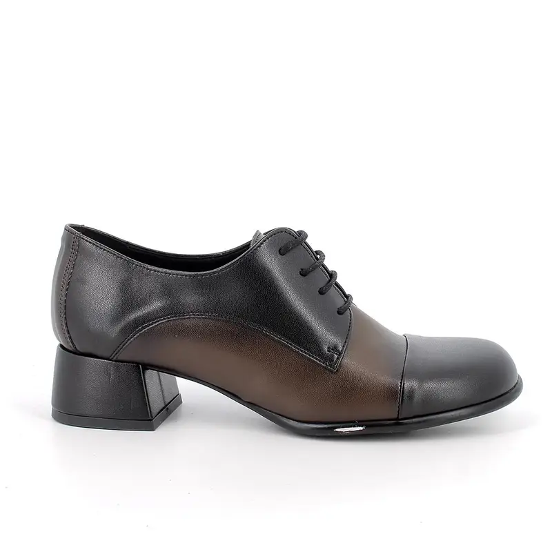 Stringate con tacco da donna marrone e nero con lacci