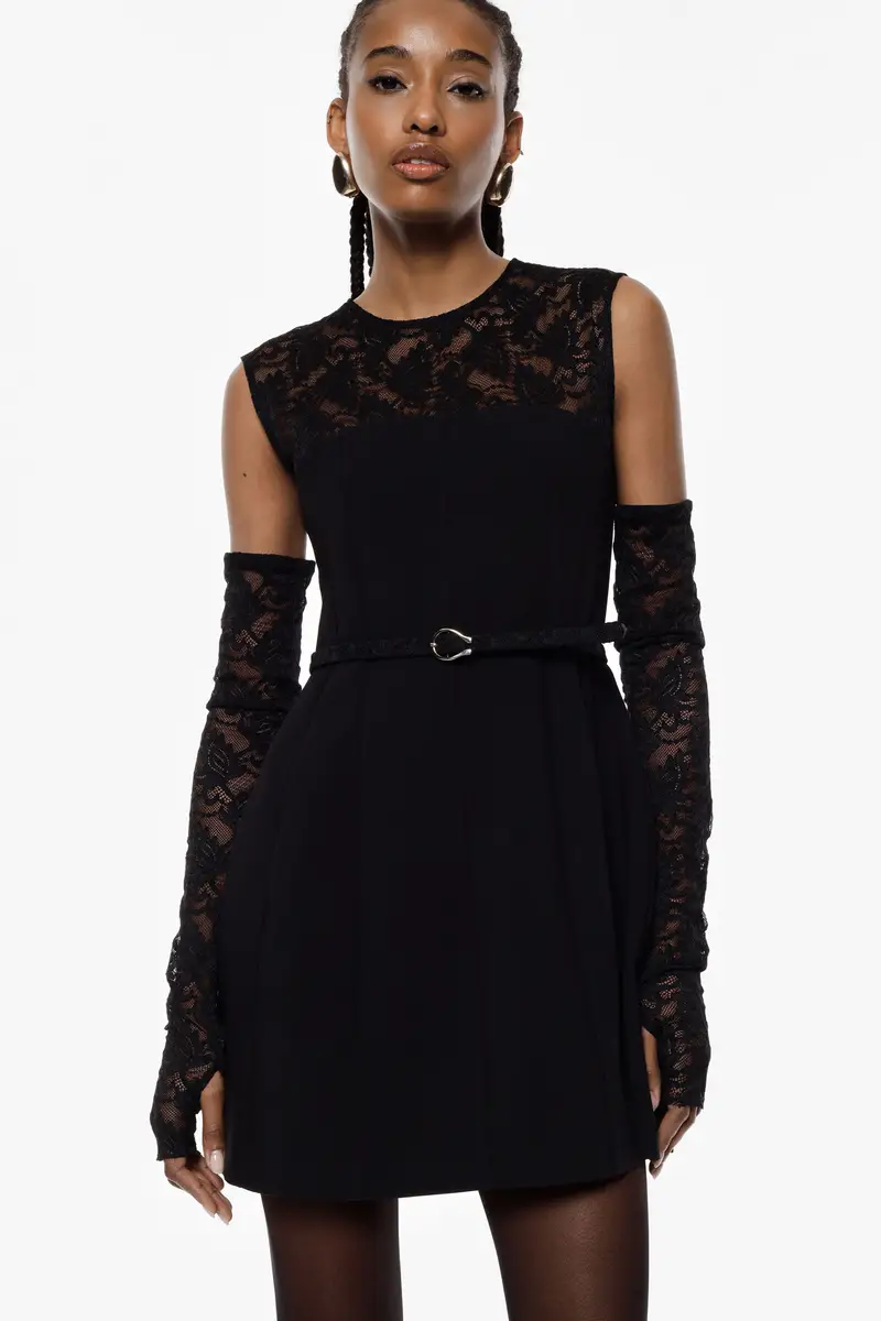 Abito corto con inserto pizzo e cintura Nero miniatura 2