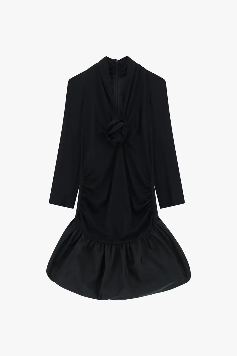 Abito corto con maniche 3/4 e zip posteriore Nero