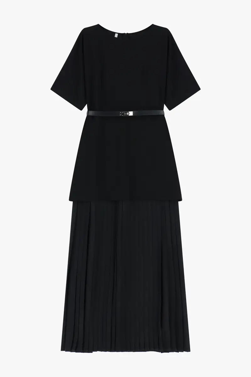 Abito lungo con cintura e gonna plissé Nero
