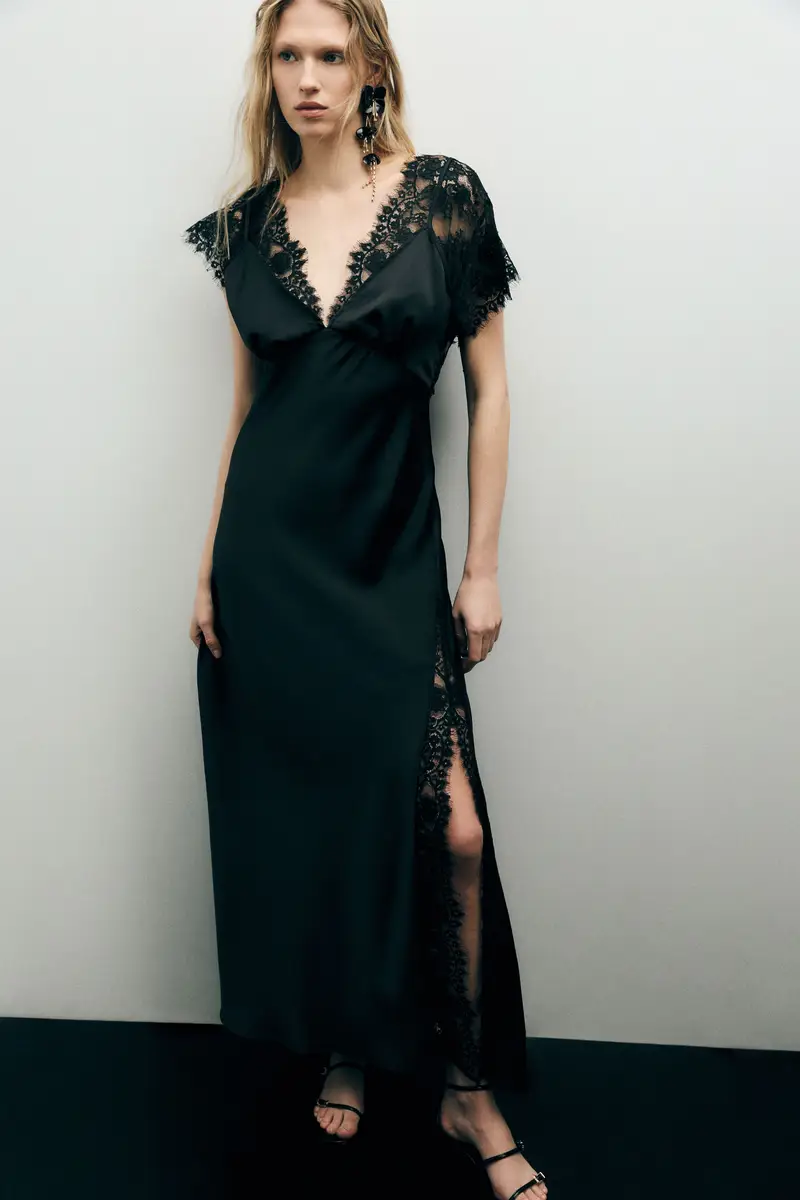 Abito lungo con maniche in pizzo e spacco laterale Nero miniatura 2