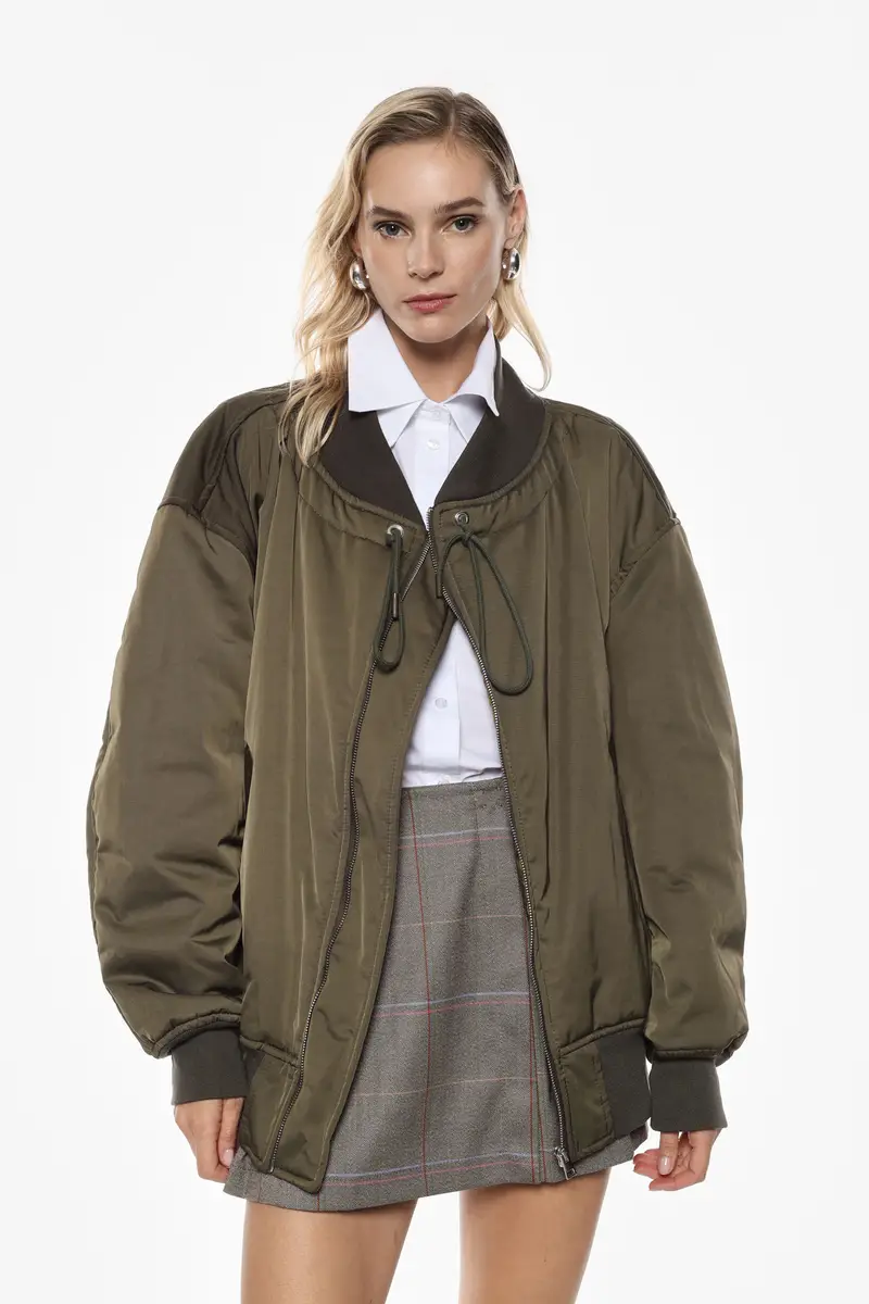 Bomber oversize con zip e coulisse sul collo Army miniatura 3