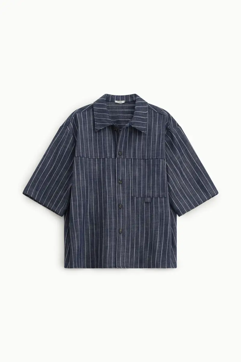 Camicia a righe con maniche corte e tasca frontale Denim