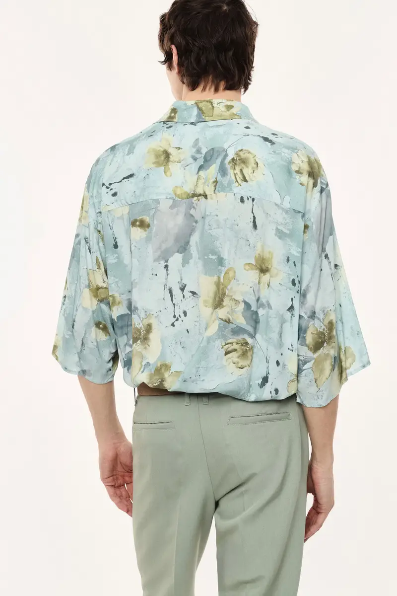 Camicia ampia fantasia floreale chiusura bottoni Azzurro miniatura 3