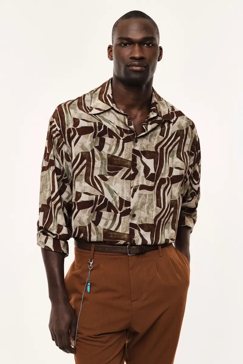 Camicia stampa grafica collo classico manica lunga Beige miniatura 2