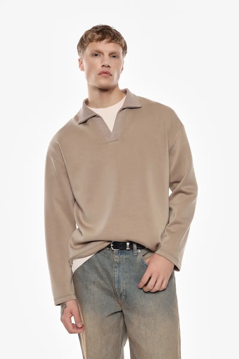 Felpa collo polo a maniche lunghe Beige