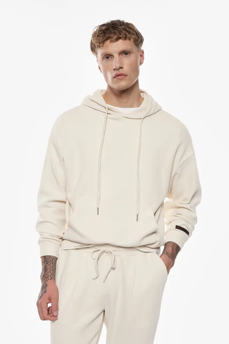 Felpa con cappuccio e tasca frontale Off