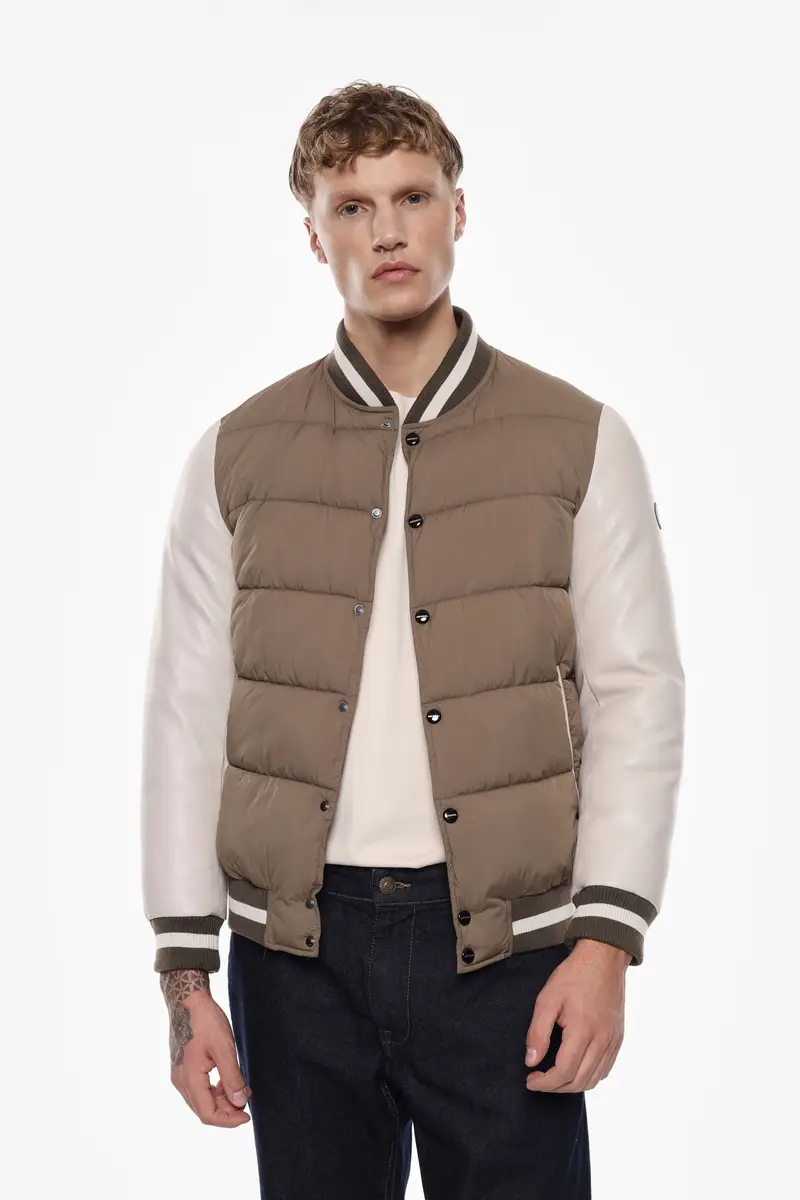 Giacca bomber imbottita con bottoni Militare