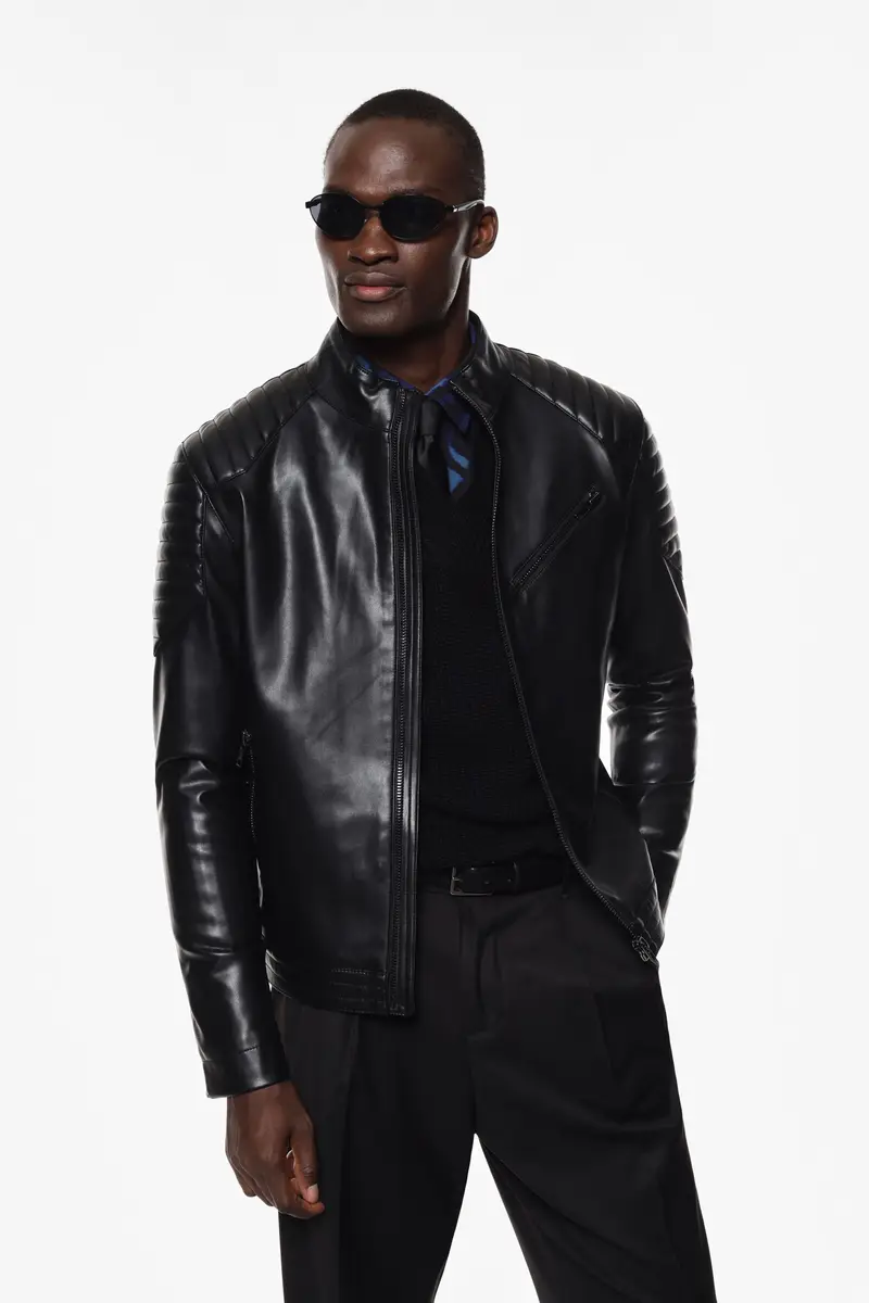 Giacca in pelle con zip e cuciture trapuntate Nero