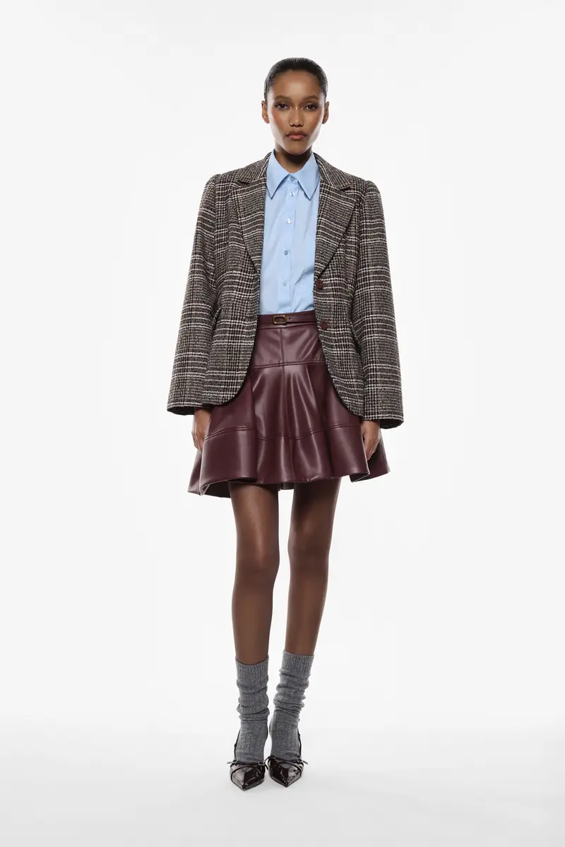 Gonna corta svasata in similpelle Bordeaux miniatura 3