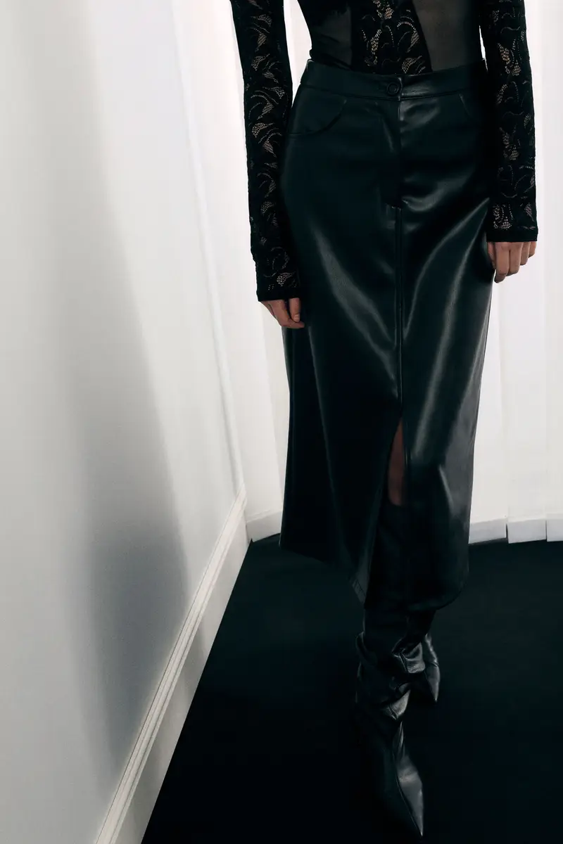 Gonna midi a vita alta con tasche e spacco frontale Nero miniatura 4