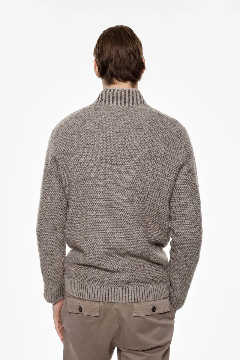 Maglione a collo alto strutturato a maglia rasata Fango miniatura 4