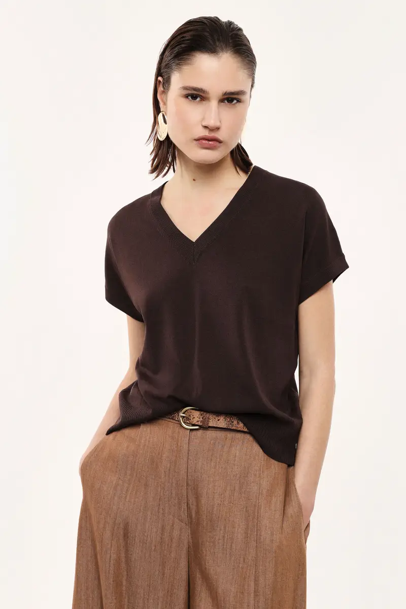 Maglione corto scollo a v maniche corte Cioccolato miniatura 2