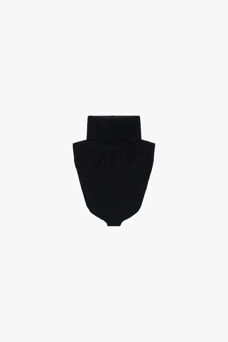 Maglione mantella a coste con collo alto Nero