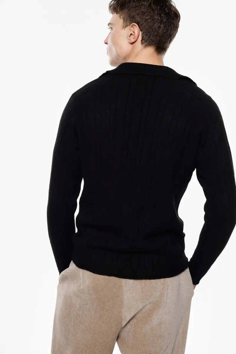 Maglione pullover uomo scollo v e collo aperto Nero miniatura 3