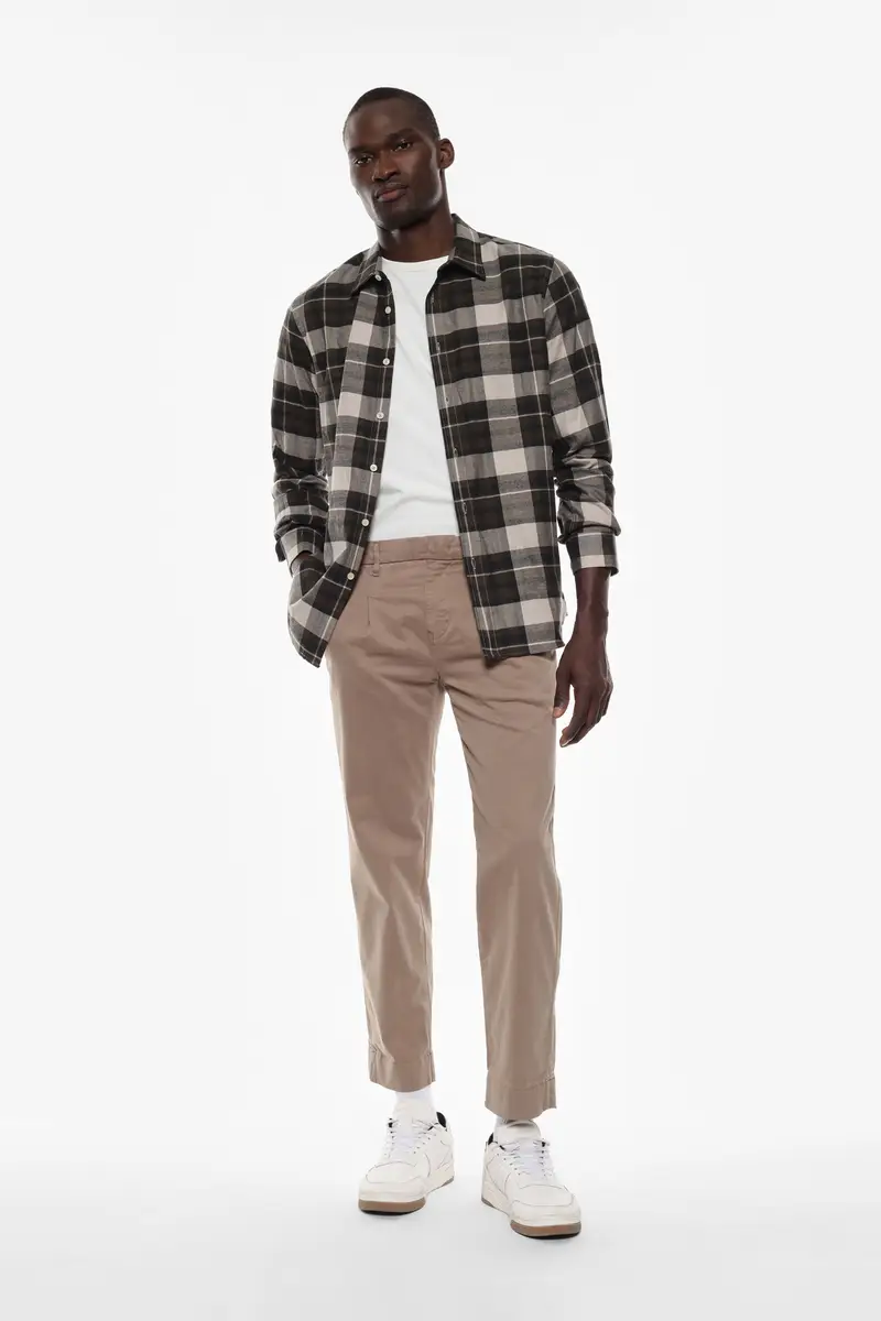 Pantaloni chino con tasche Beige