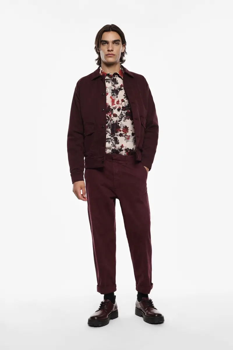 Pantaloni chino con tasche posteriori Bordeaux