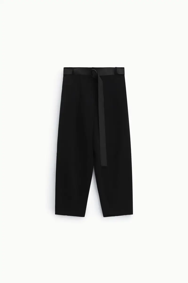 Pantaloni cropped con cintura ad anello decorativo Nero