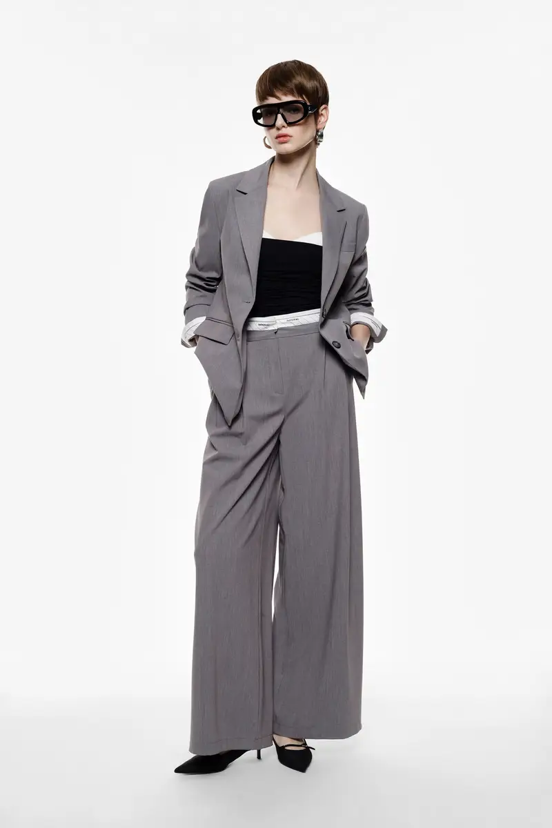 Pantaloni palazzo vita alta con pince e cintura a contrasto Grigio scuro miniatura 2