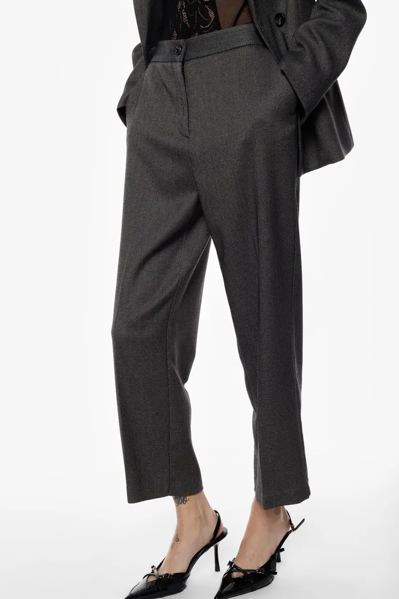 Pantaloni sartoriali cropped con piega frontale Grigio miniatura 4