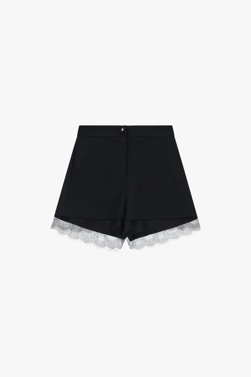 Shorts regular fit con dettagli in pizzo e chiusura a bottone Nero