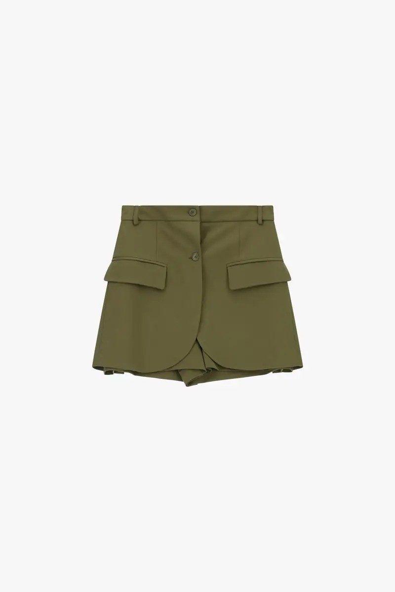 Skorts con tasche frontali e chiusura multipla Pistacchio
