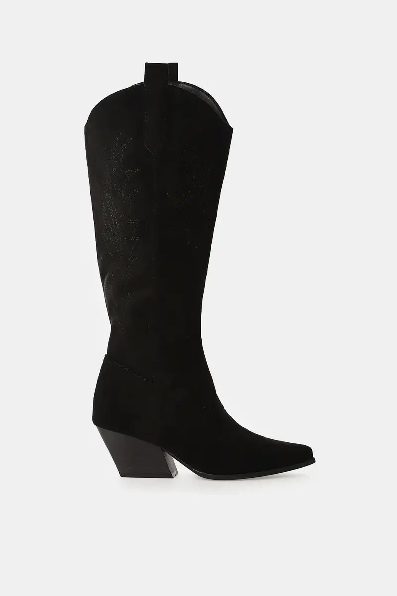 Stivali alti con tacco largo e punta sfilata Nero