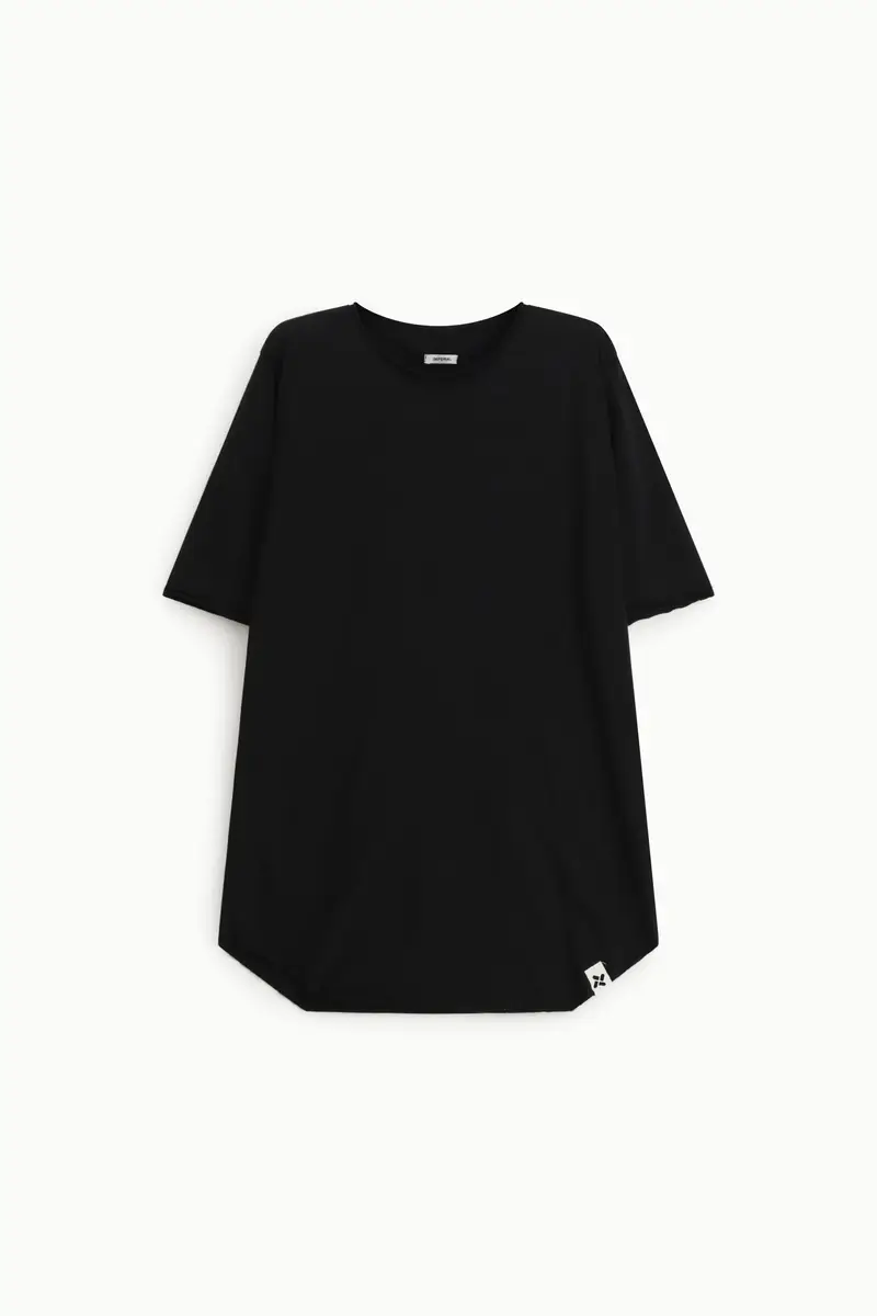 T-shirt regular fit fondo stondato minimal Nero