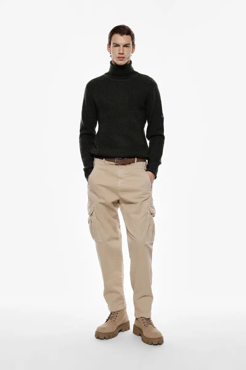 Trousers cargo baggy-fit con tasche applicate Beige