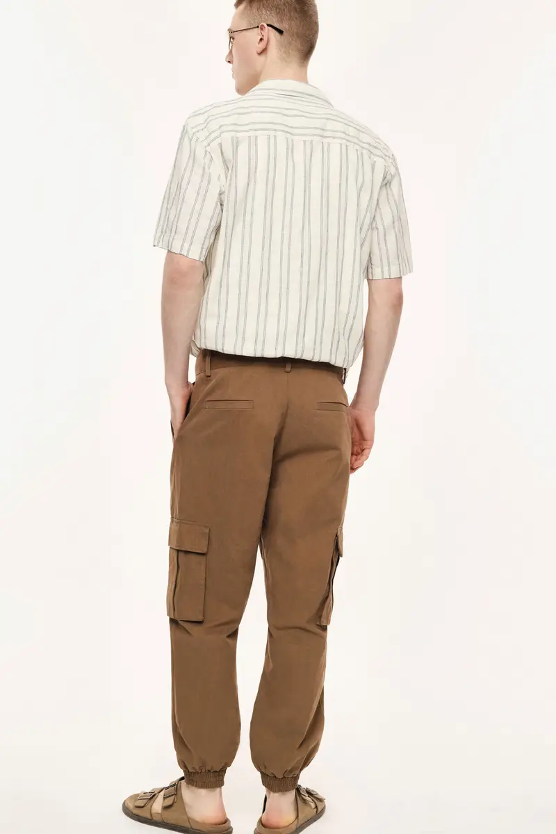 Trousers cargo baggy-fit con tasche laterali Camel miniatura 3
