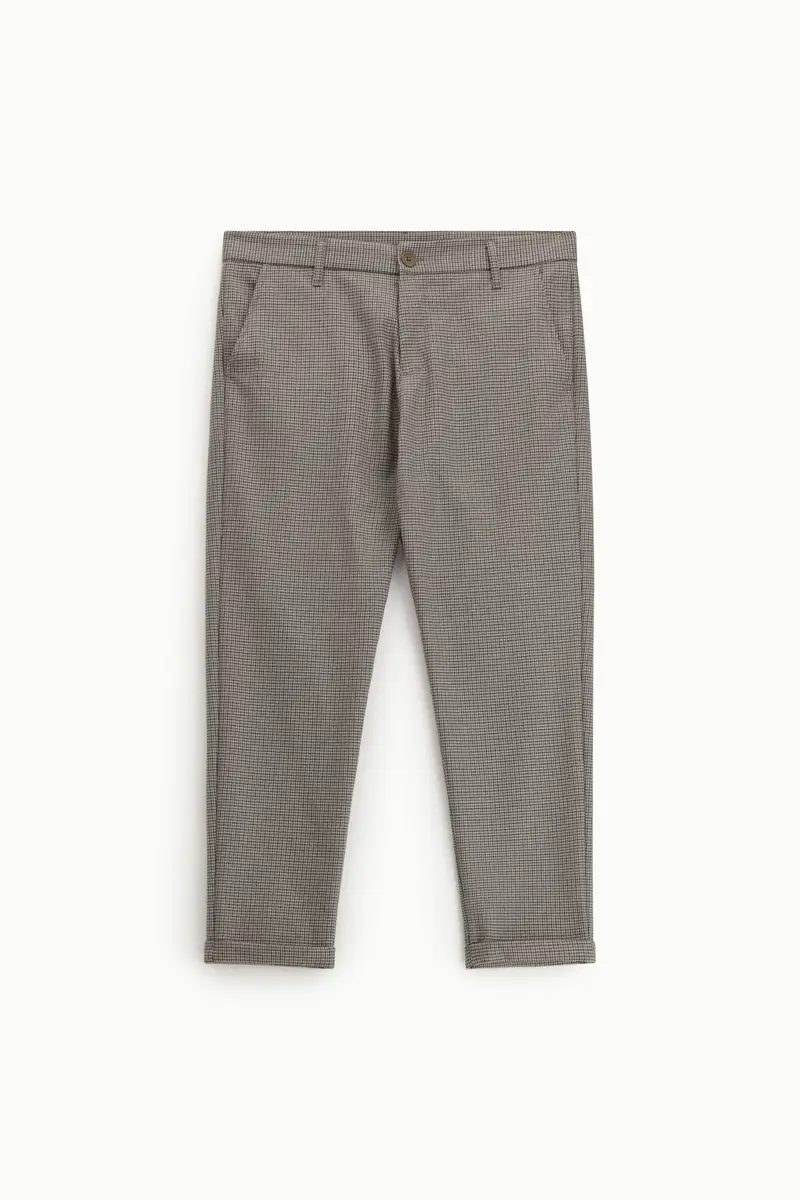 Trousers chino-fit motivo microfantasia risvolto Beige