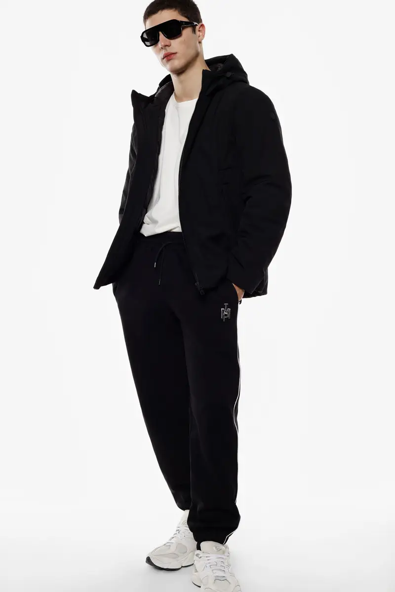 Trousers jogging fit con dettagli piping laterali Nero miniatura 2