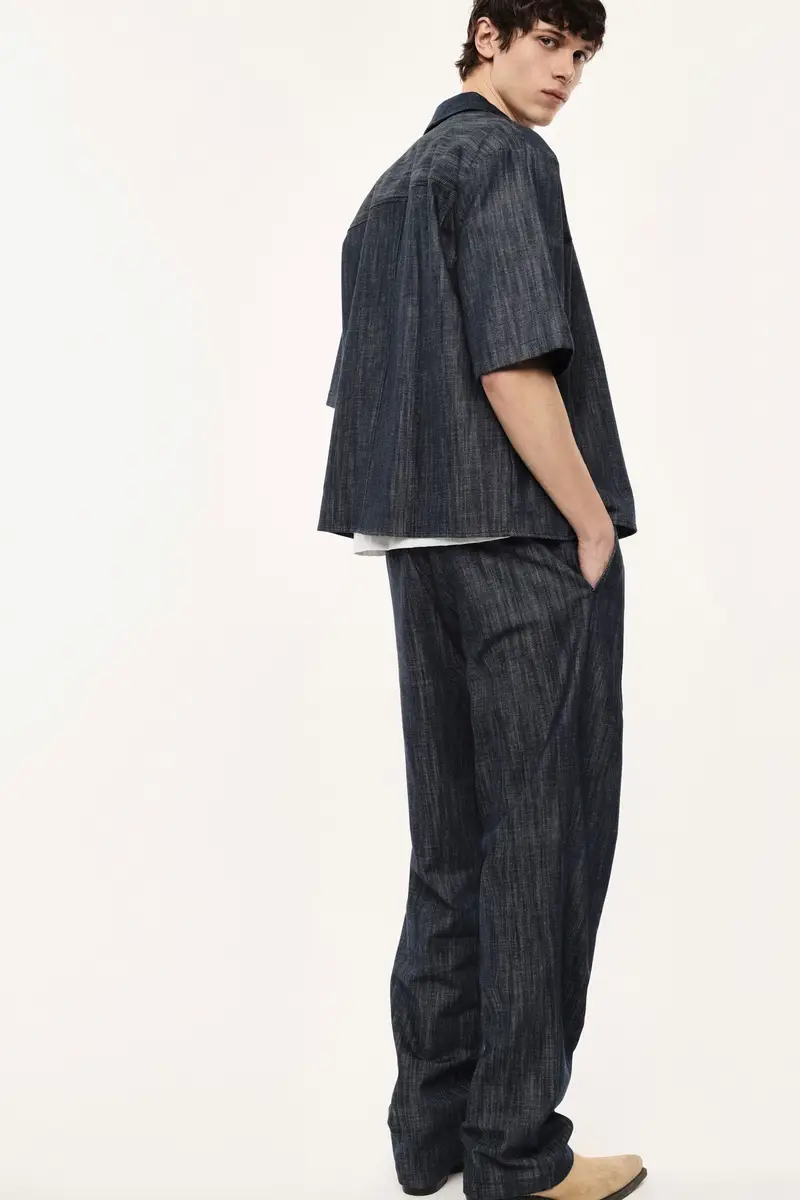 Trousers regular-fit con pince e chiusura a bottone Blu denim miniatura 3