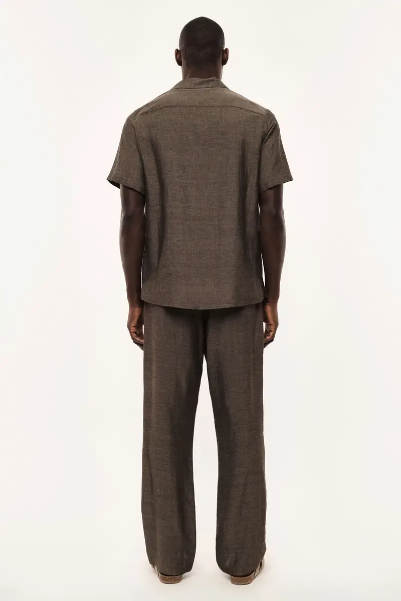 Trousers regular-fit con vita elasticizzata e coulisse Fango miniatura 3