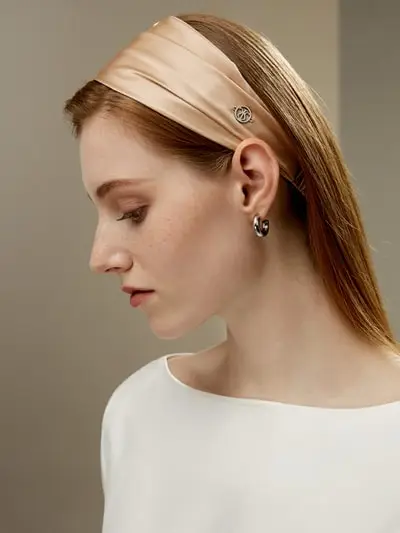 Fascia di seta minimalista con design regolabile EURCammello chiaro